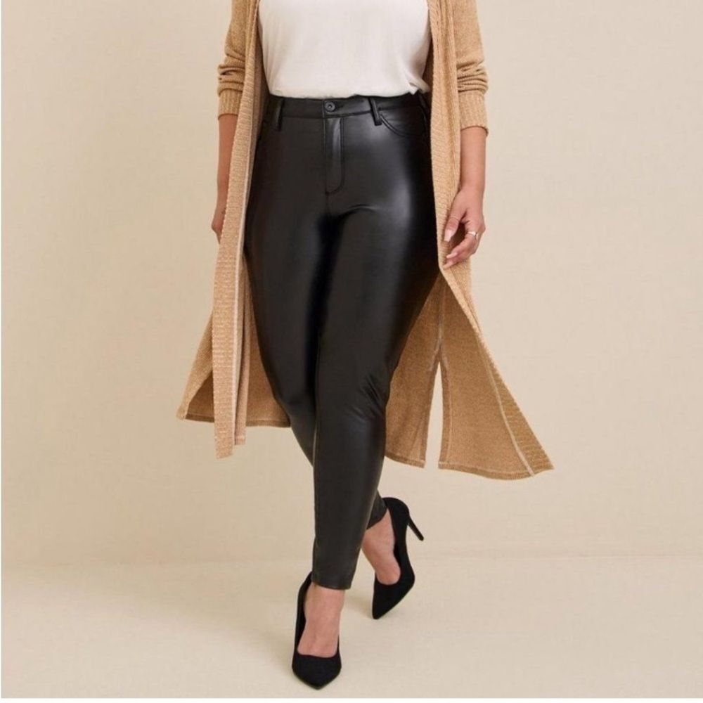 NWT Torrid Sky High Faux Leather High Rise Pants Edgy Party Goth Chic SZ 4X